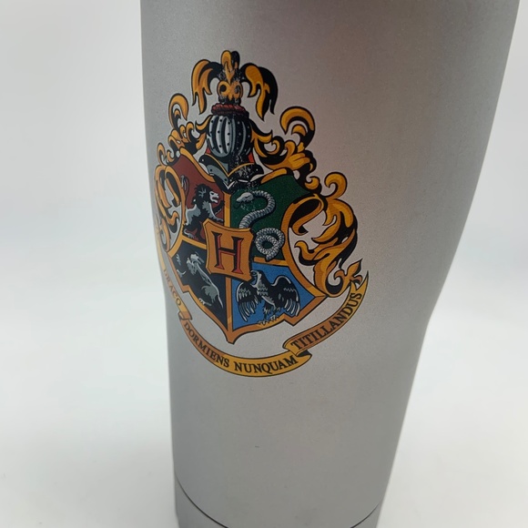 Harry Potter Hogwarts Emblem Metal Travel Thermos Cup Warner Bros. - Picture 10 of 16
